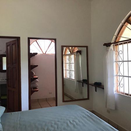 Hotel Flores (Adults Only) Tamarindo Extérieur photo