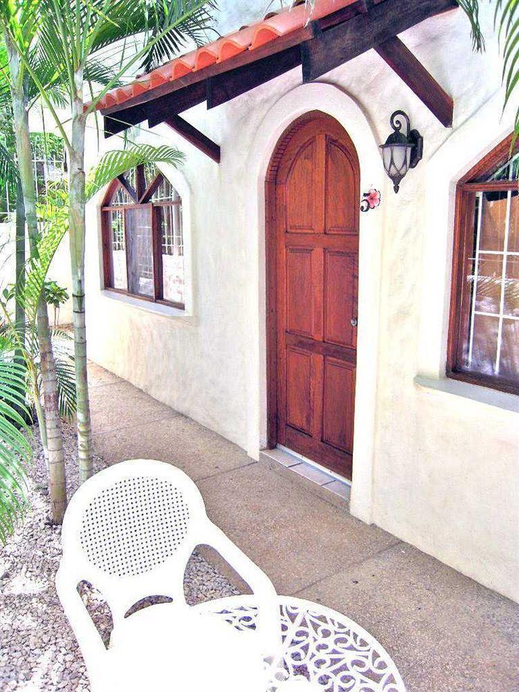 Hotel Flores (Adults Only) Tamarindo Extérieur photo