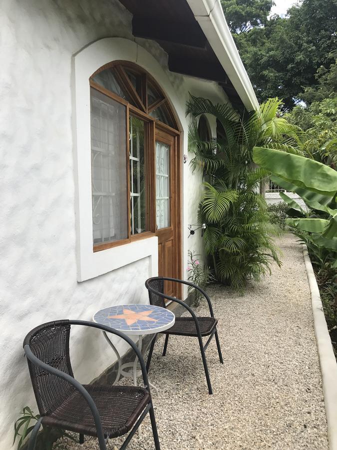 Hotel Flores (Adults Only) Tamarindo Extérieur photo