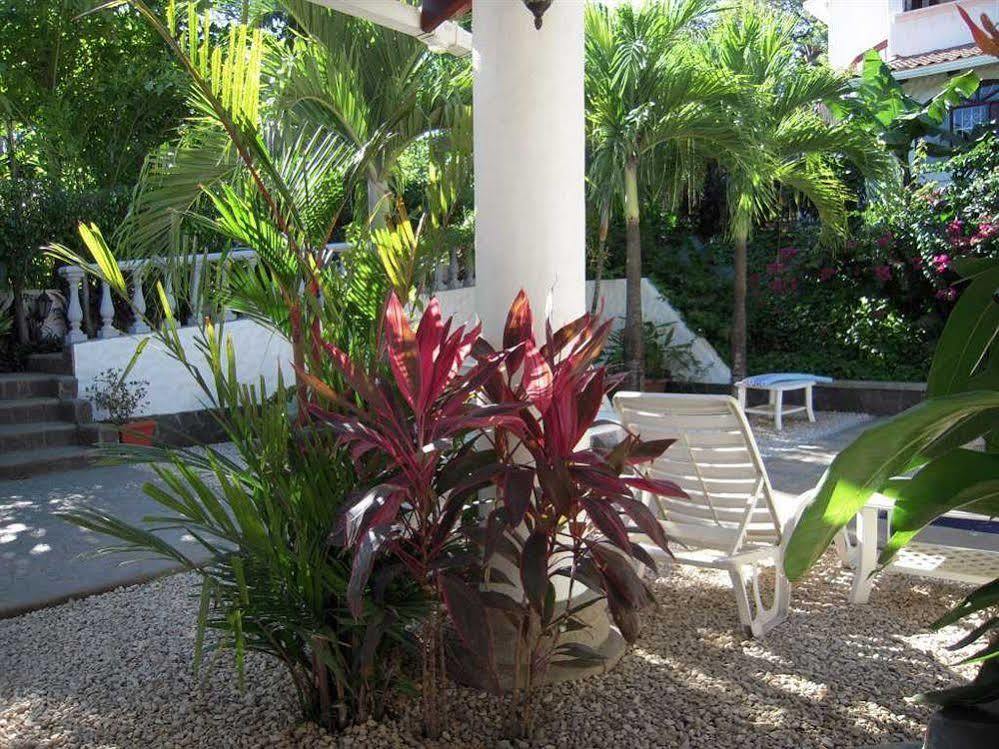 Hotel Flores (Adults Only) Tamarindo Extérieur photo